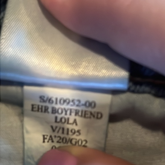 Old Navy High Rise Lola Boyfriend Raw Hem Jeans size 14 - Picture 6 of 15